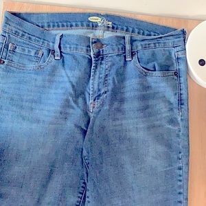 Women’s light blue tall jeans. Old navy